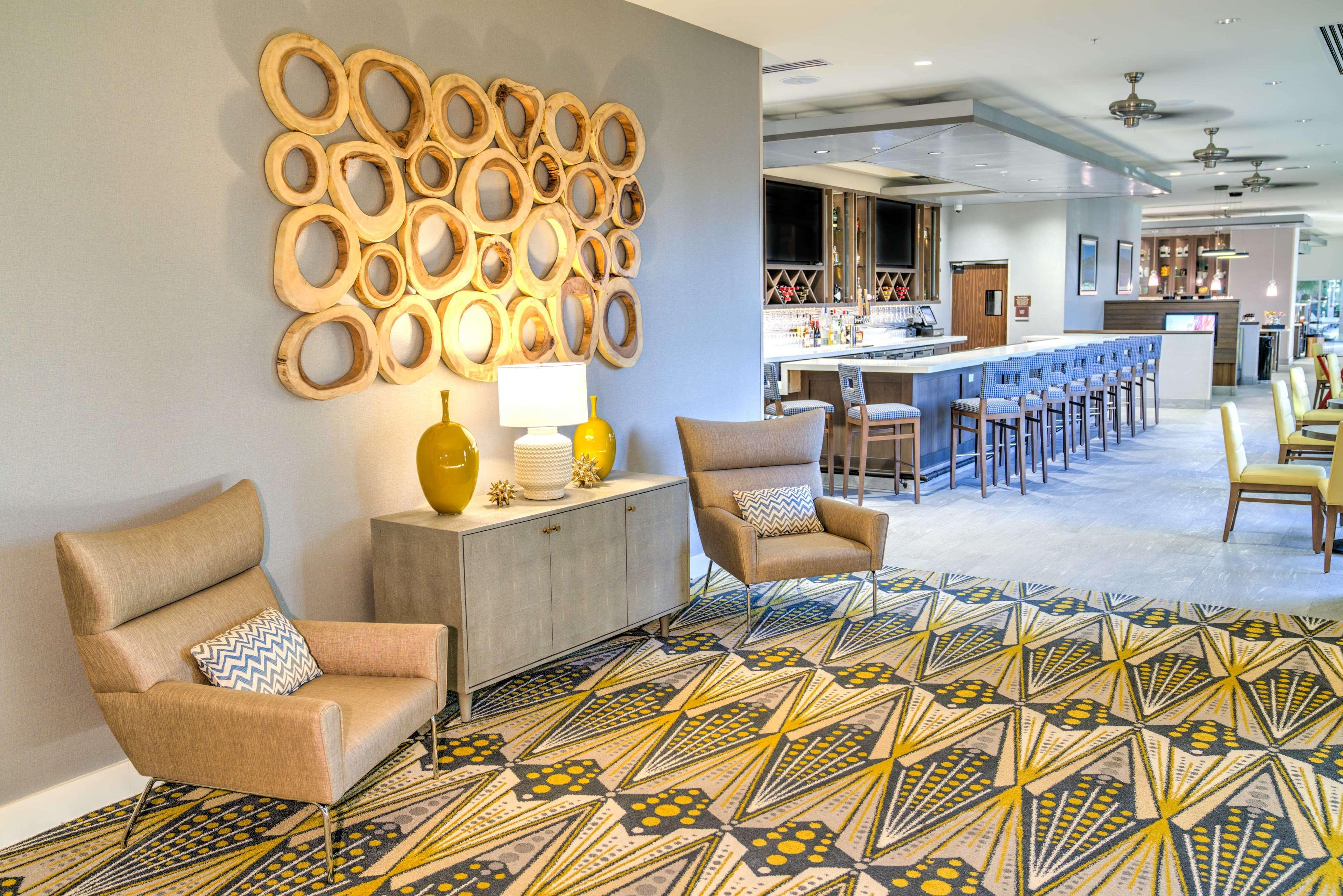 Hilton Garden Inn Santa Barbara/Goleta Екстериор снимка