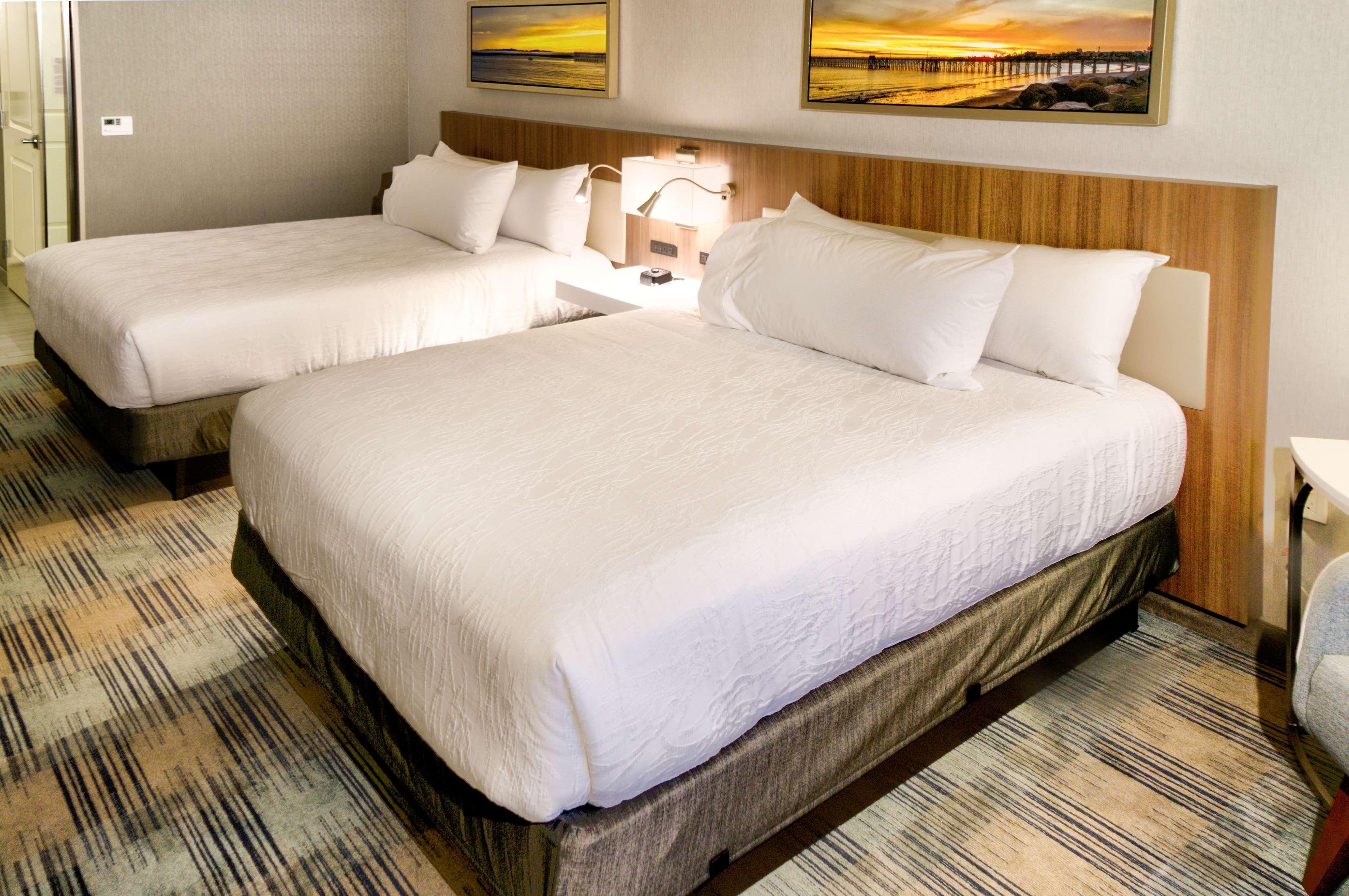 Hilton Garden Inn Santa Barbara/Goleta Екстериор снимка
