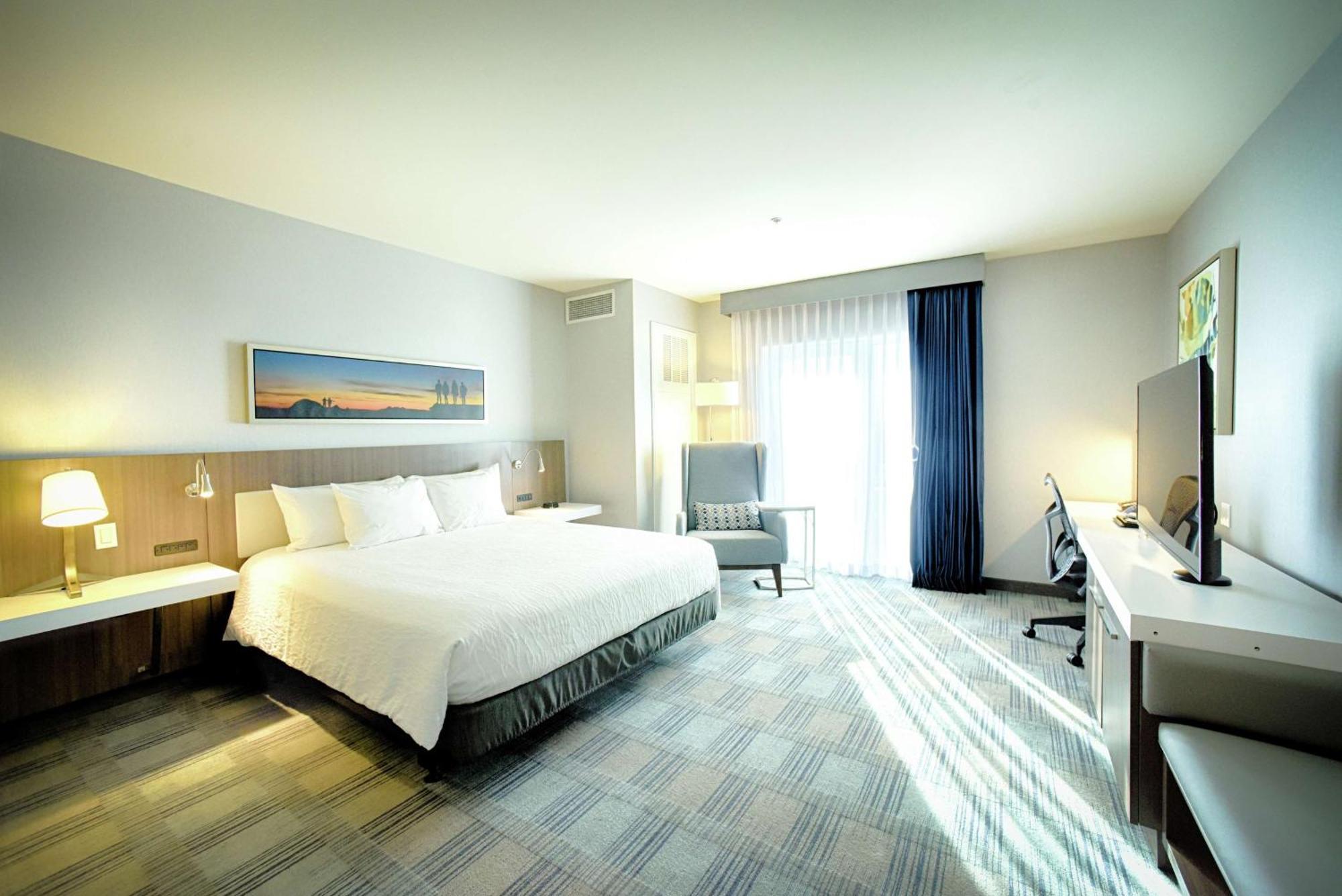 Hilton Garden Inn Santa Barbara/Goleta Екстериор снимка